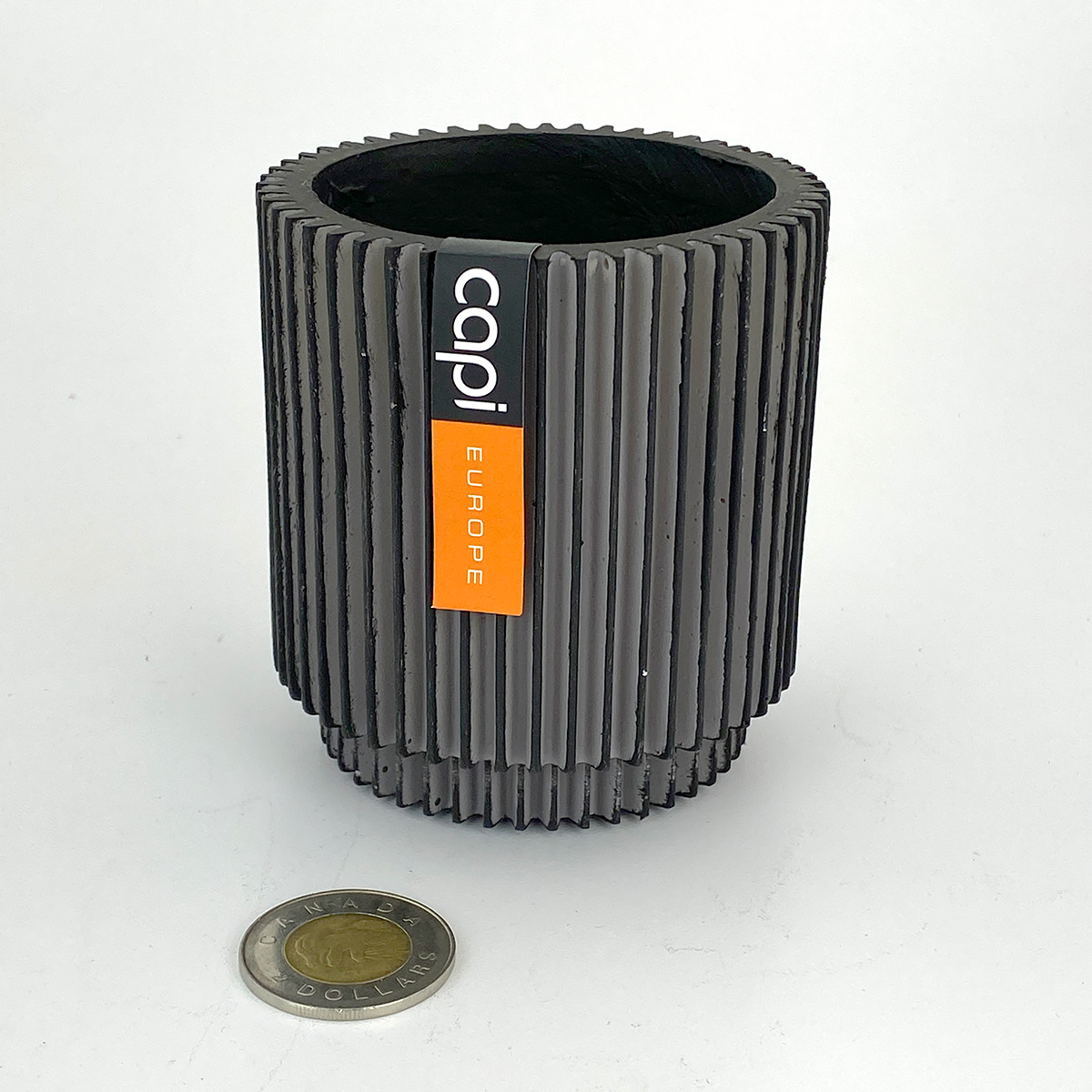 Capi Vase Cylinder Groove Black Pot 8x9