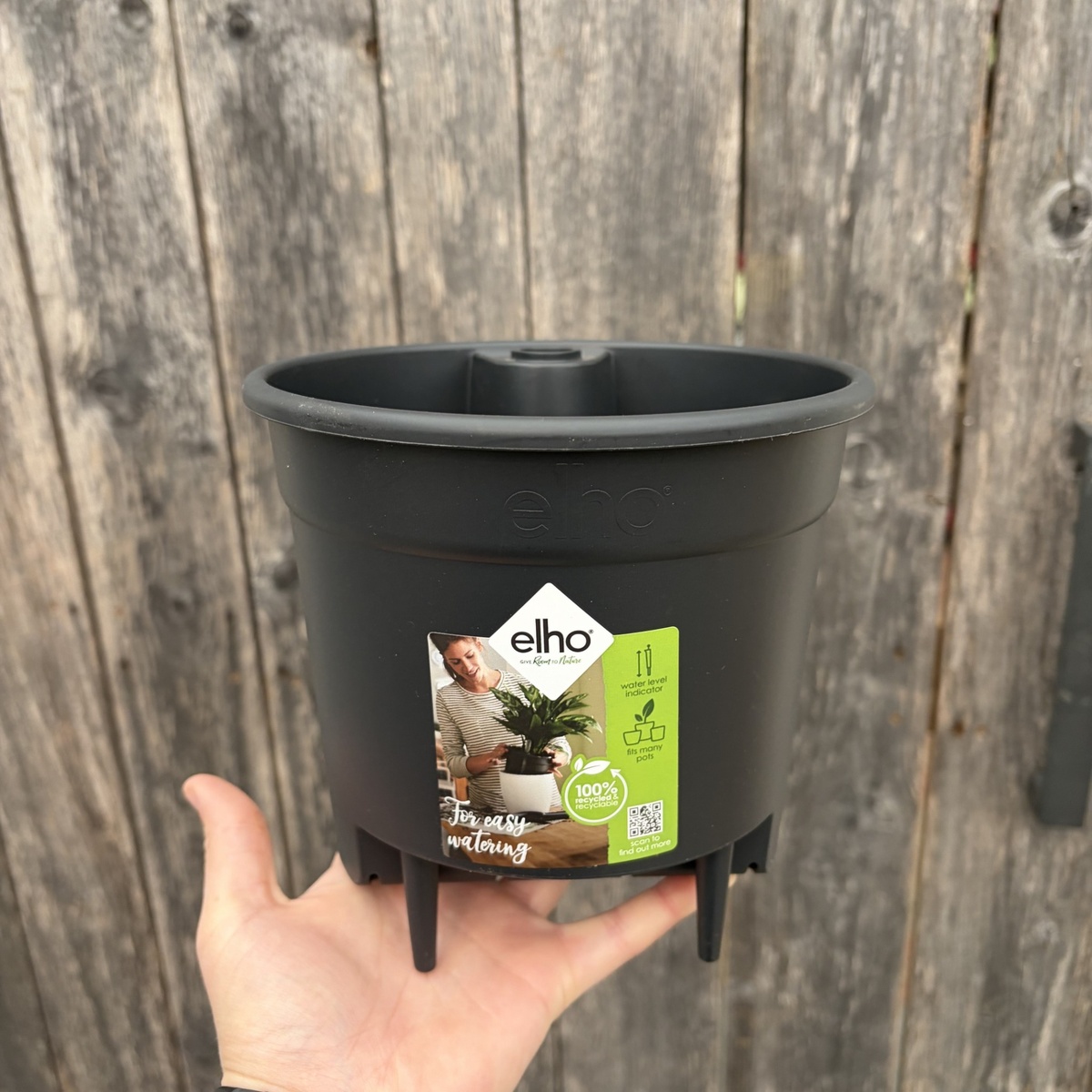 24in_selfwatering.jpg