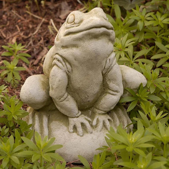 a239-frankie-the-frog-cast-stone-frog-statue-em_540x.jpg