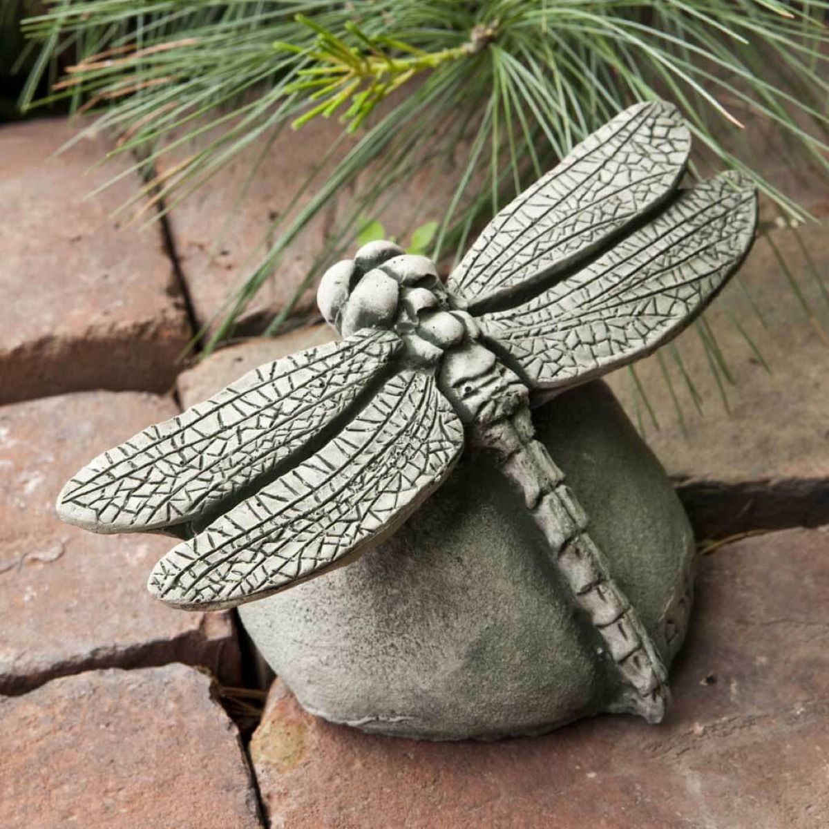 a392-dragonfly-cast-stone-insect-statue-as.jpg