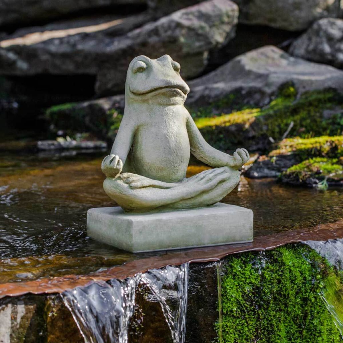 a503-mini-zen-frog-cast-stone-frog-statue-em.jpg