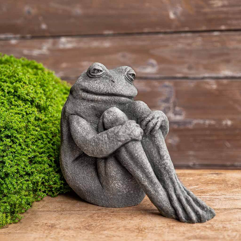 a632-fern-cast-stone-frog-statue-gs.jpg