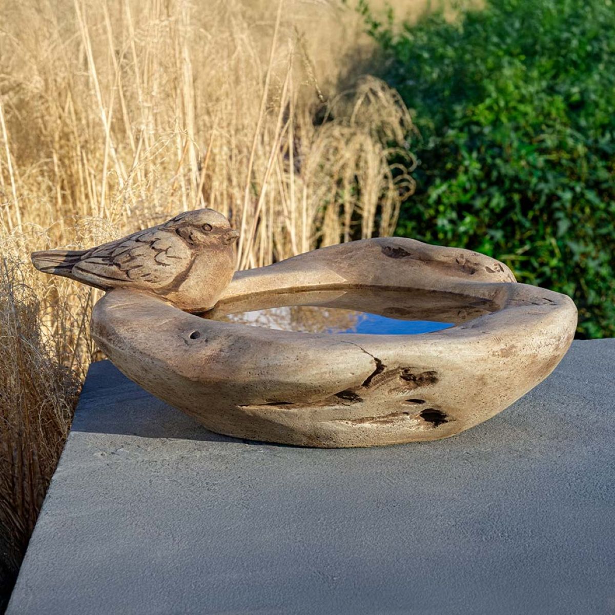 b-208-robinson-crusoe-cast-stone-birdbaths-br.jpg