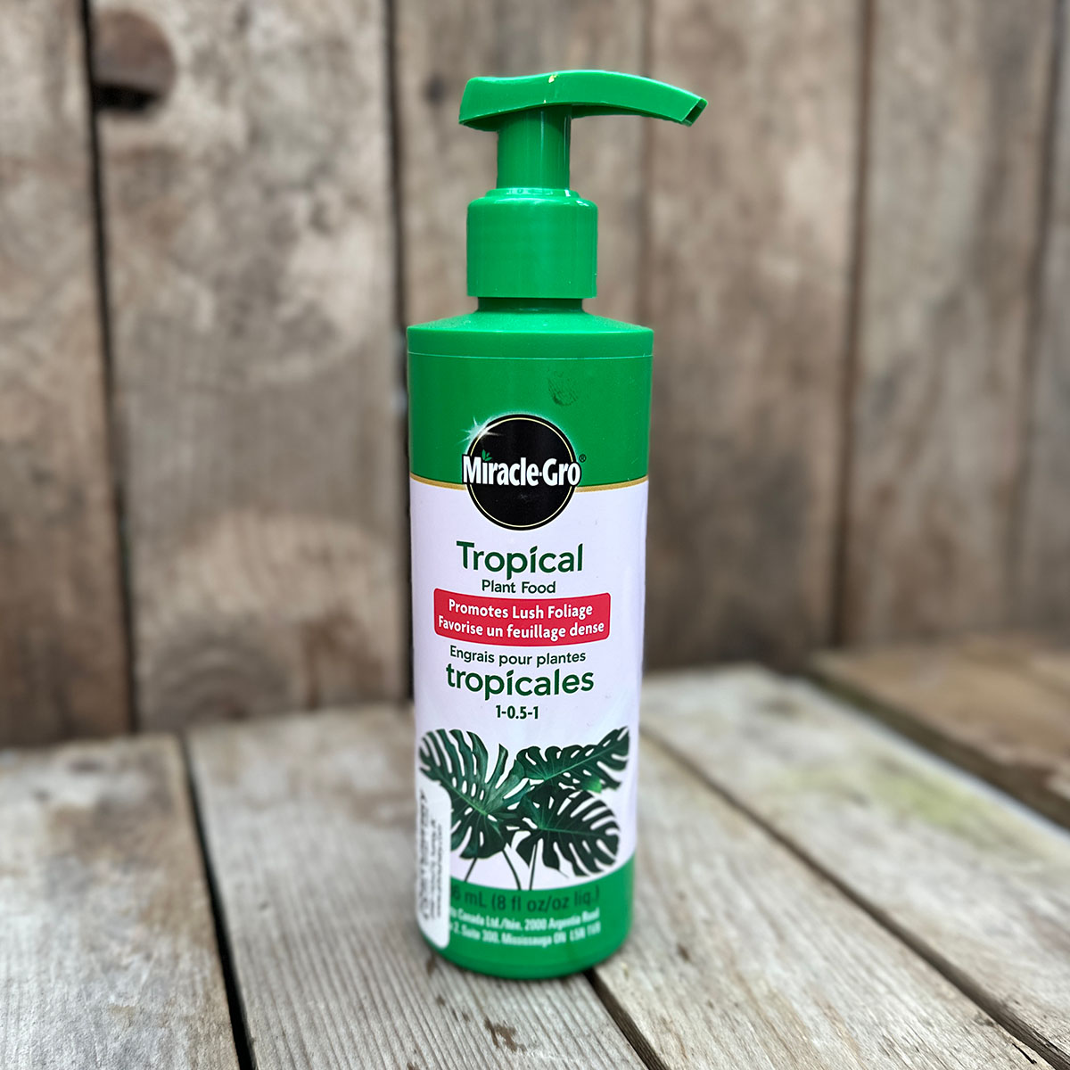 miraclegro_tropical_plantfood_236ml.jpg
