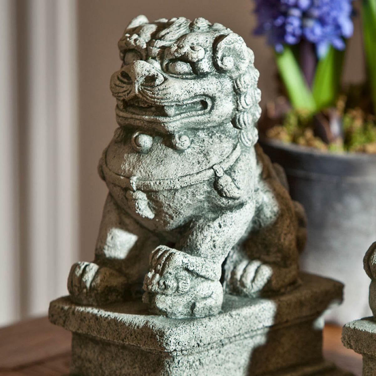 or129-small-temple-foo-dog-left-cast-stone-asian-accent-as.jpg