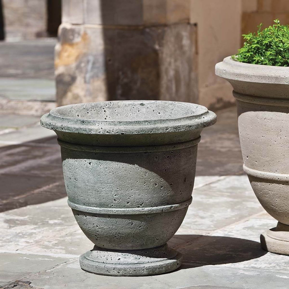 p576-relais-small-urn-planter-cast-stone-as.jpg