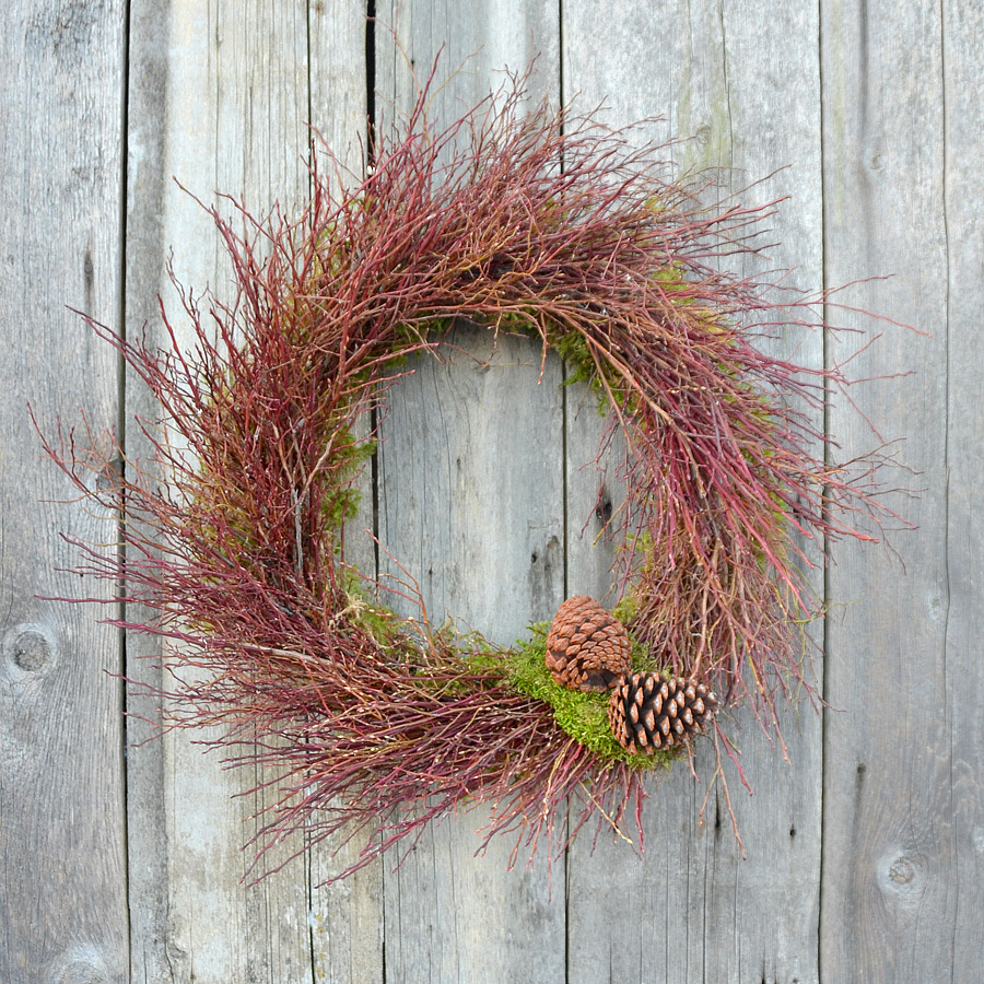 14 Inch Country Huckleberry Wreath