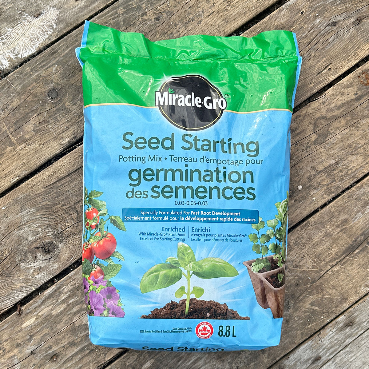 miraclegro_seedstarting_88l.jpg