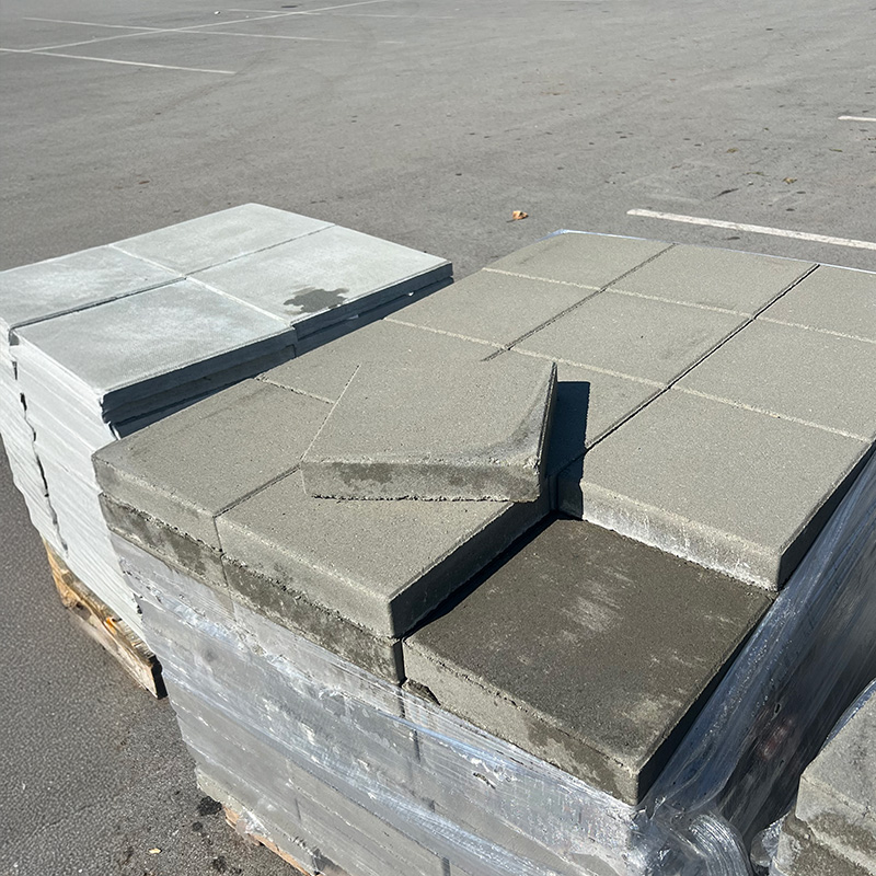 mmsquare_stepping_stone.jpg